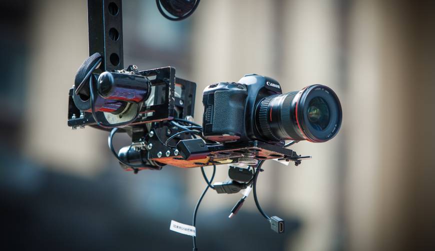 科技赋能生活：叠彩区产品视频拍摄开启智能新时代